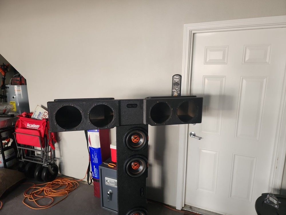 Bass Maxx Ported Sub Enclosure