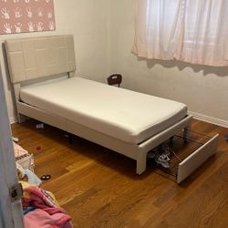 Twin Bed
