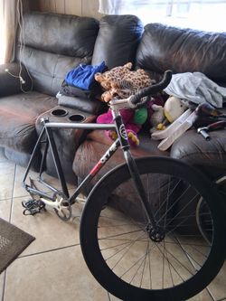 Track bike