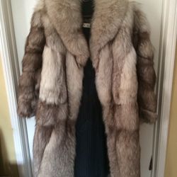 Joan Shawl Coat   Arctic fox Genuine