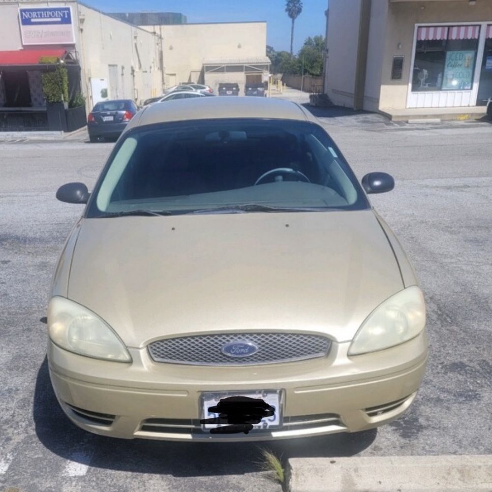 2007 Ford Taurus