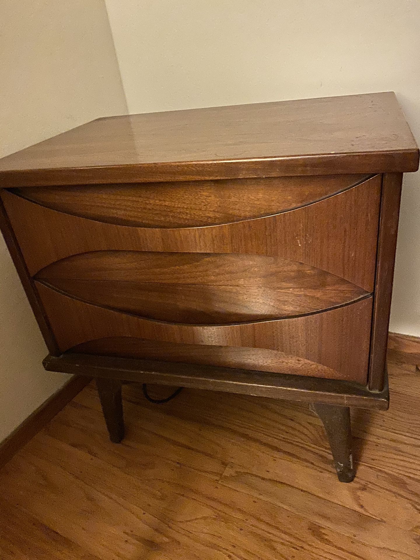 Vintage side dresser wood
