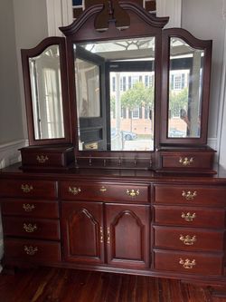 Sumter cabinet company dresser