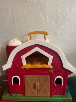 toy barn carry along