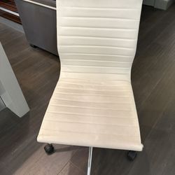 White Desk Chair 