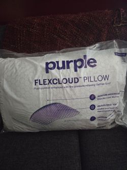 Purple FlexCloud Down-Alternative Pillow, GelFlex Grid, for Side Sleepers by Purple Innovadions