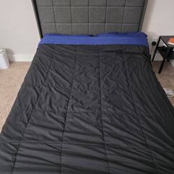 Full size mattress + bed frame