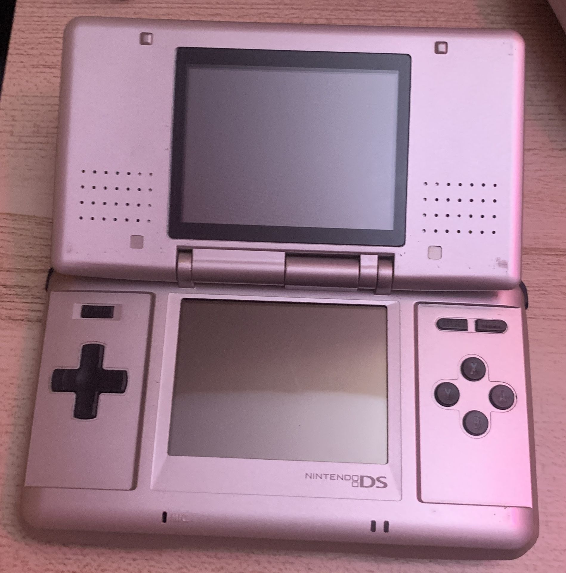 Nintendo DS Phat (Color: Grey) for Sale in Rosa, CA OfferUp