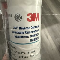 The 3MROM413 is a reverse osmosis membrane replacement filter 
