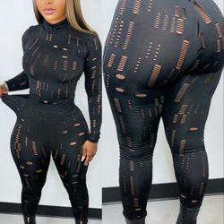 NEW  " TAYLOR " DISTRESSED STETCH SET ‼️