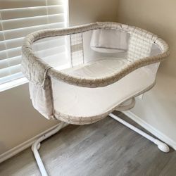 Halo Glide Bedside Bassinet