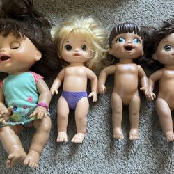 Lot of 4 Baby Alive Dolls