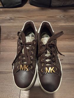 MK size 7 sneakers