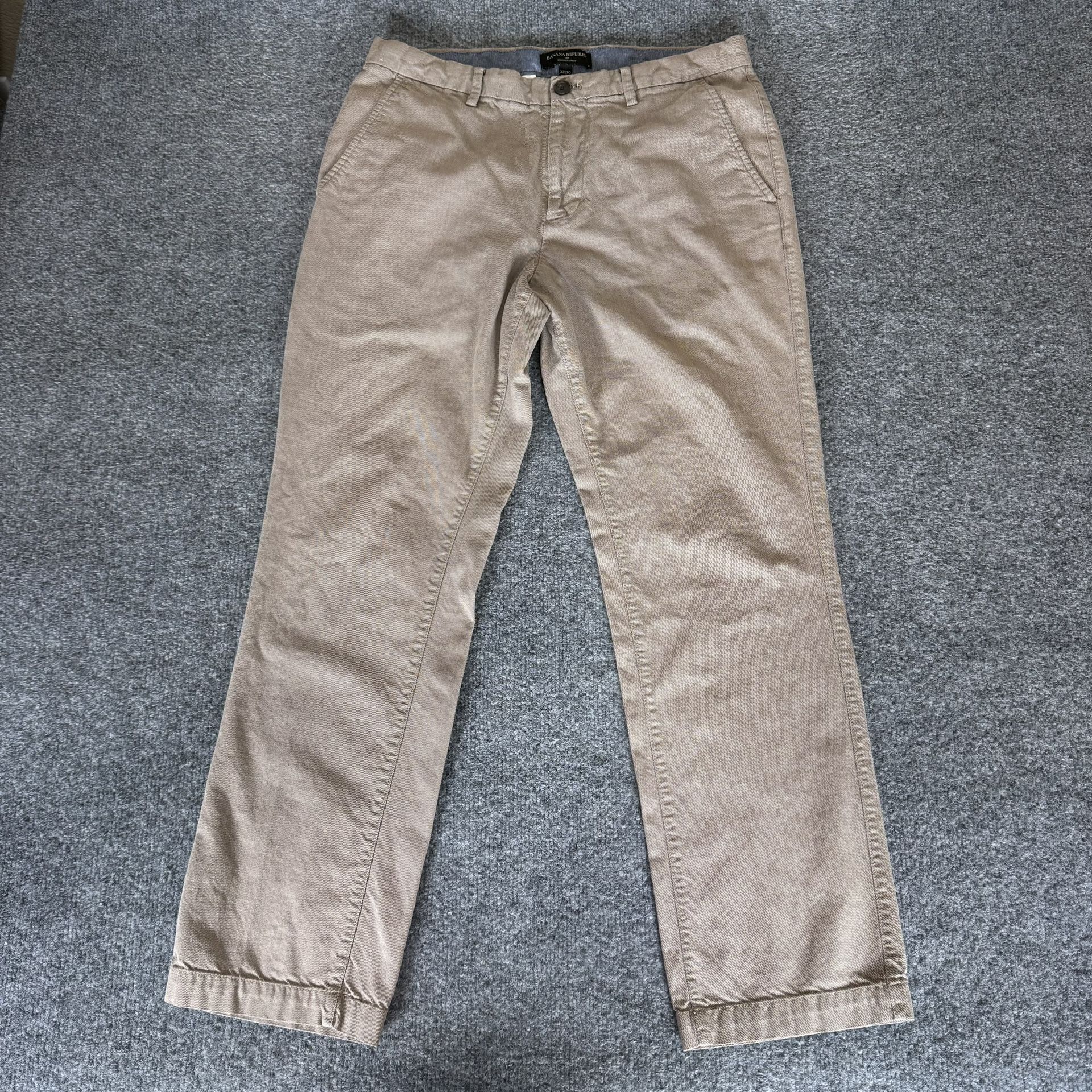 Banana Republic Kentfield Pant Mens 32x30 (Fits 31x28) Beige Cotton Casual Chino