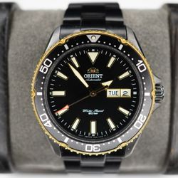 Orient Kamasu RA-AA0005B Automatic Black Gold-Tone Day-Date Men's Watch