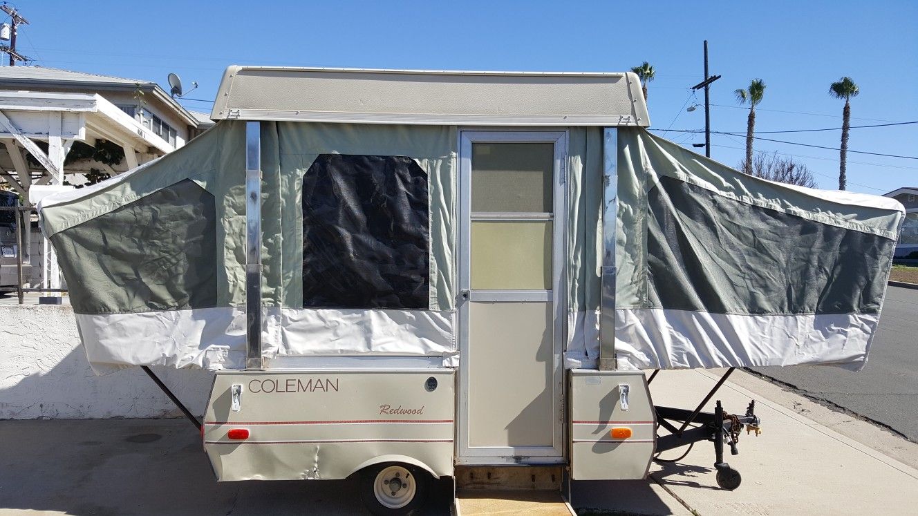 1984 Coleman Pop Up Camper