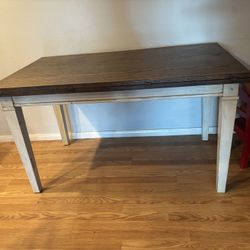 Fold out table 