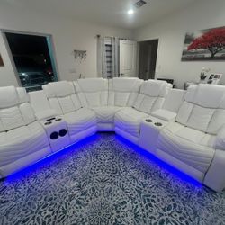 Seccional Reclinable Eléctrico 