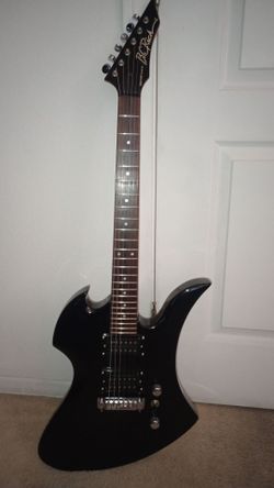 B.C. Rich Bronze Mockenbird Vintage 2001 (Indonesia)