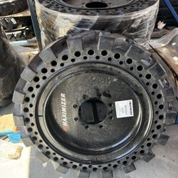 Bobcat Tires