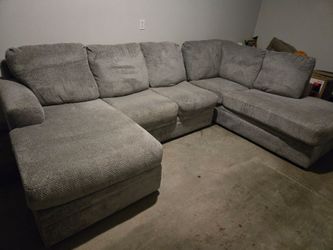 Sectional couch w/ottoman