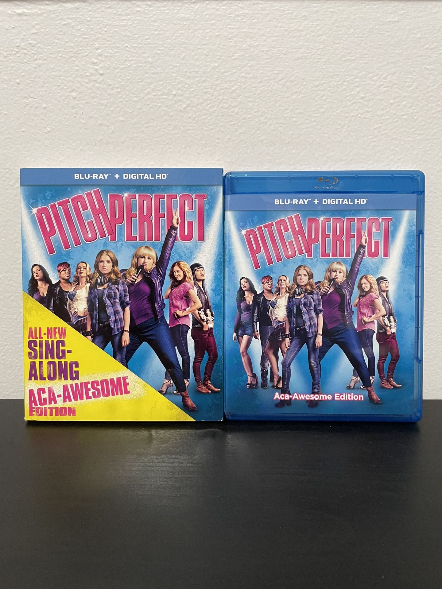 Pitch Perfect Aca-Awesome Edition Blu-Ray Slipcover Sing Along + Original Movie