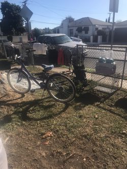 Yard Sale 