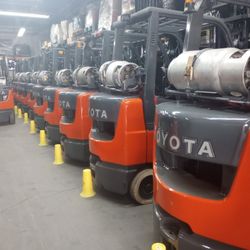 FORKLIFT TOYOTA NISSAN HYSTER 