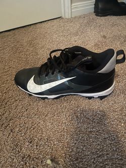 Football Cleats size 11W