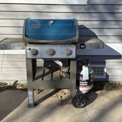 Weber Spirit II 3-burner grill