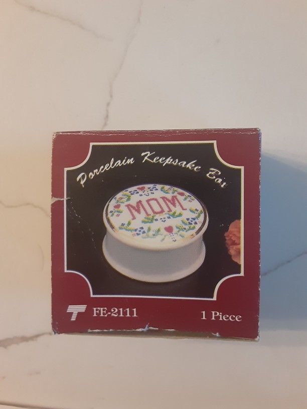Mother's Keepsake Box