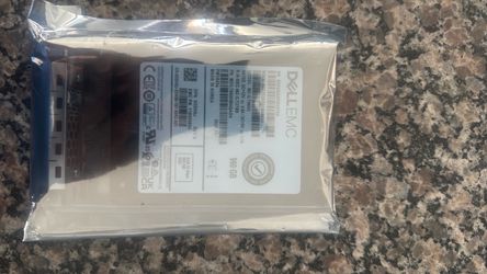 Dell EMC 960GB SSD SAS Drive