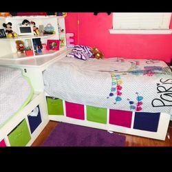 Two Twin Size Bed And Mattress