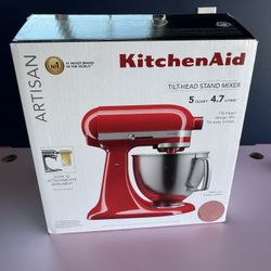 NEW Pink Kitchenaid Artisan 5 Quart Tilt Head Stand Mixer