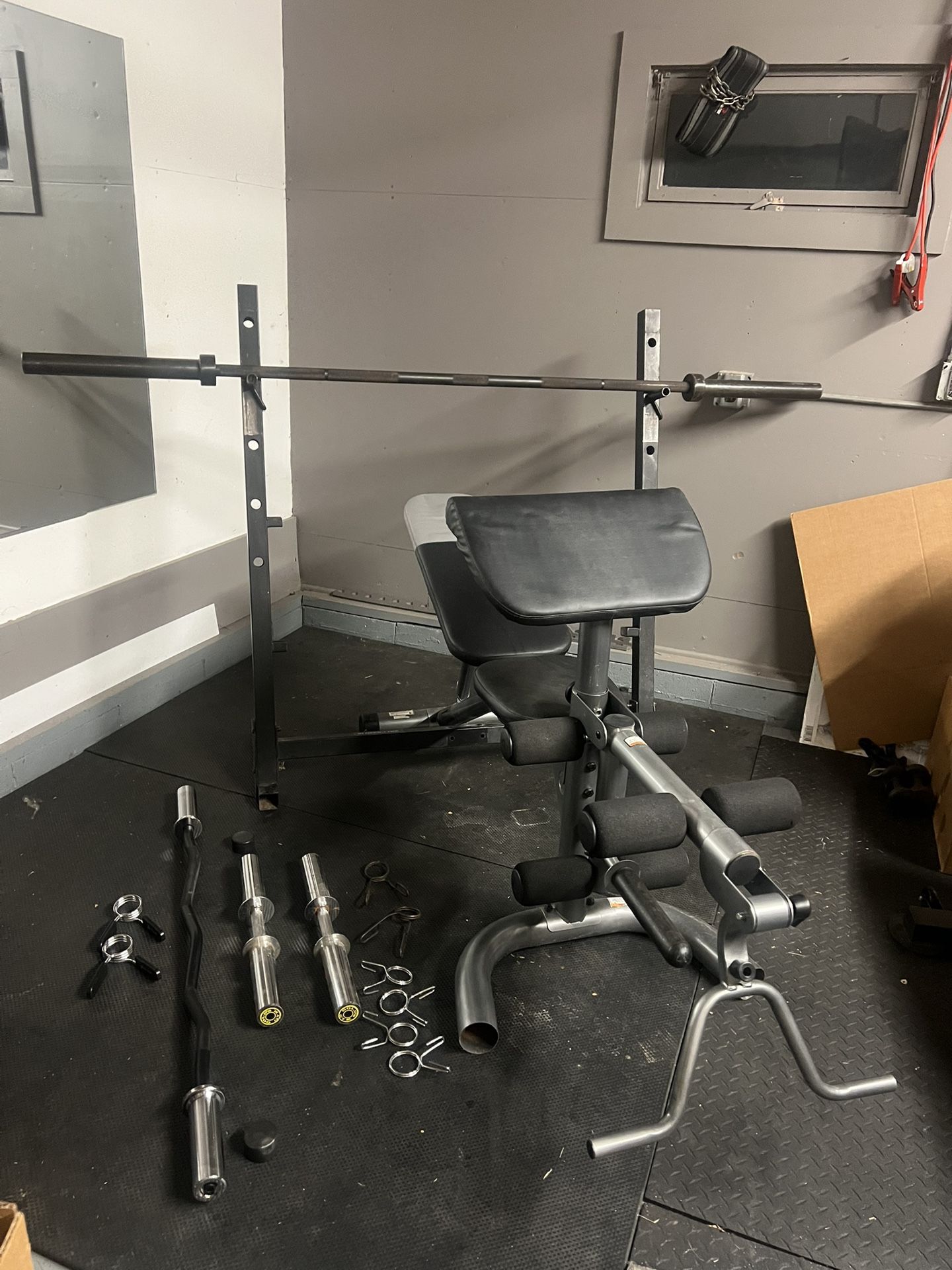 Olympic Weight Rack/bench Combo With Utility Bench And Olympic Bars 