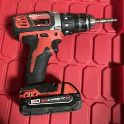 Milwaukee M18 Drill 