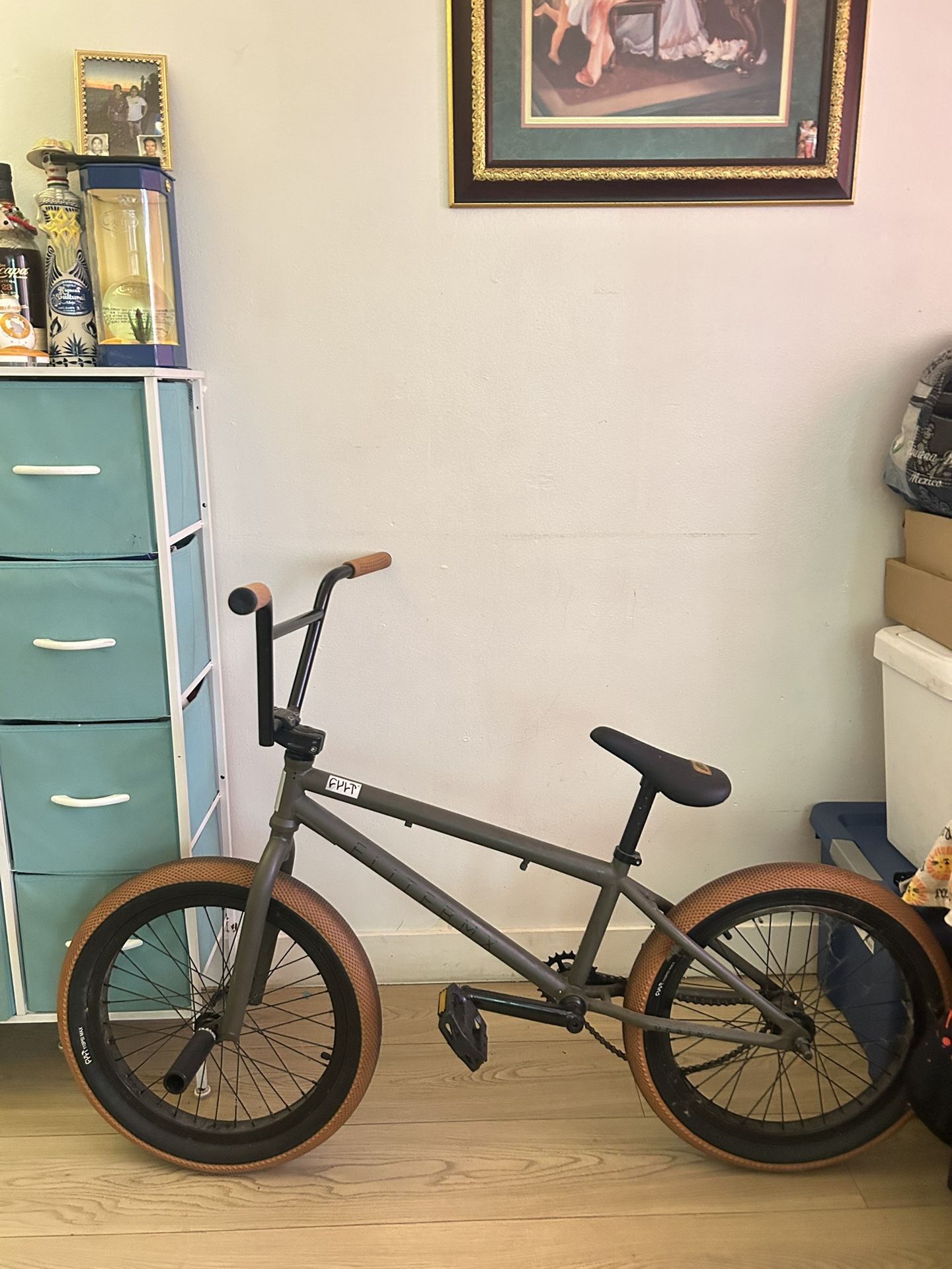 BMX BIKE