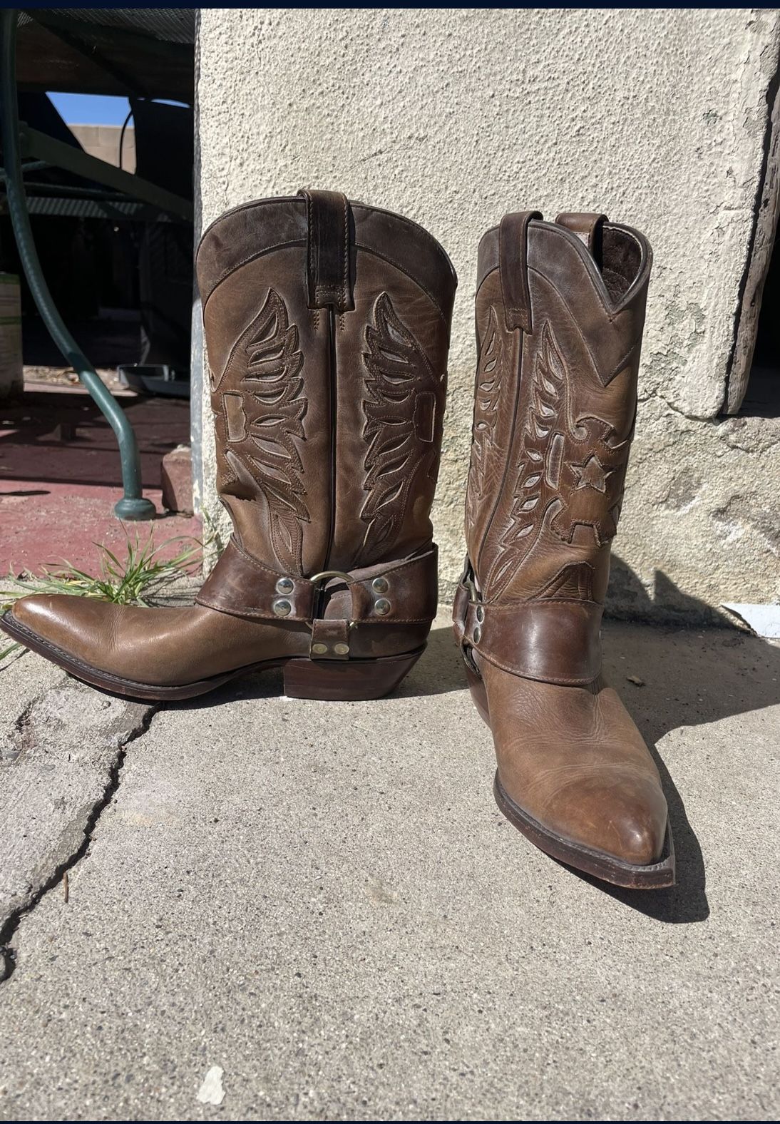 Thieves Market Boots