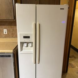 Used Kenmore French Door Fridge With Ice Maker/water Dispenser 
