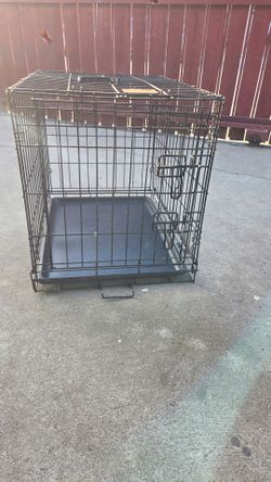 Dog crate
