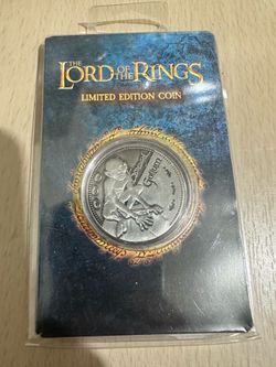 The Lord of the Rings Limited Edition Gollum Collectible Coin (ONLY 9,995 MADE)