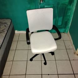 Office chair Ergonomic Brand new