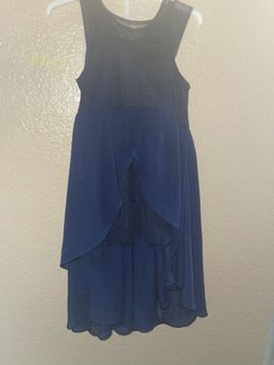 Vestidos 6 Años $5 Cada Uno Son 4 Dos Amarillos Y Dos Azules