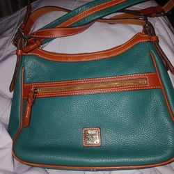 Dooney And Bourke Purse