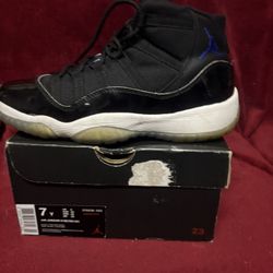 Nike Jordan 11