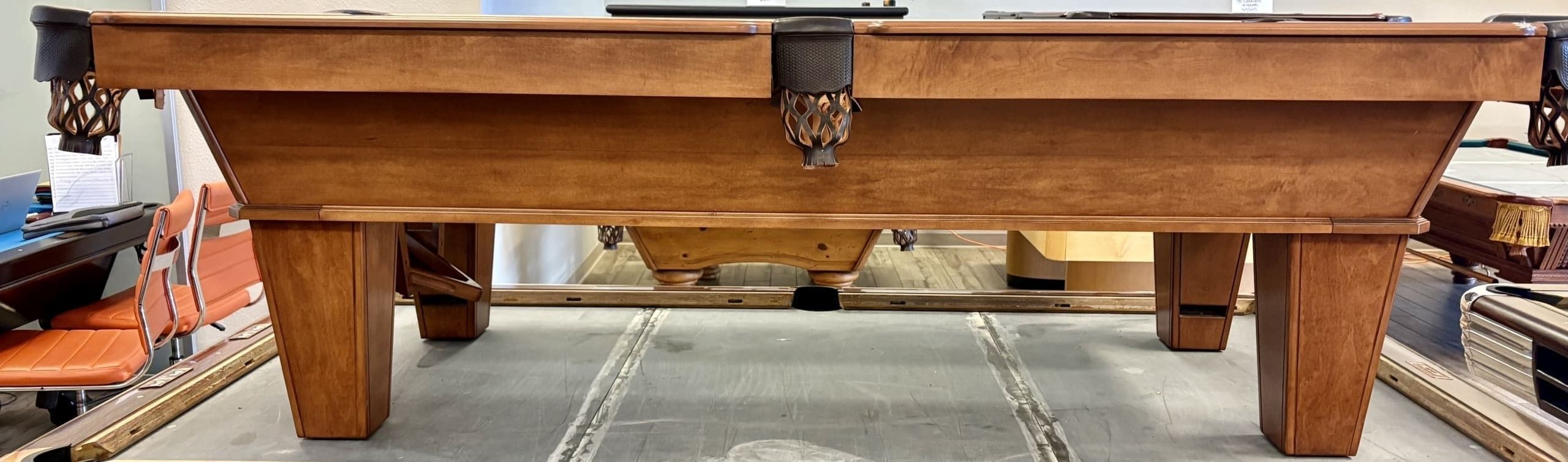 Diamond 8 Foot Taper Leg Pool Table