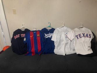 5 Jerseys sz L