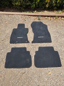 Subaru Forester floor mats
