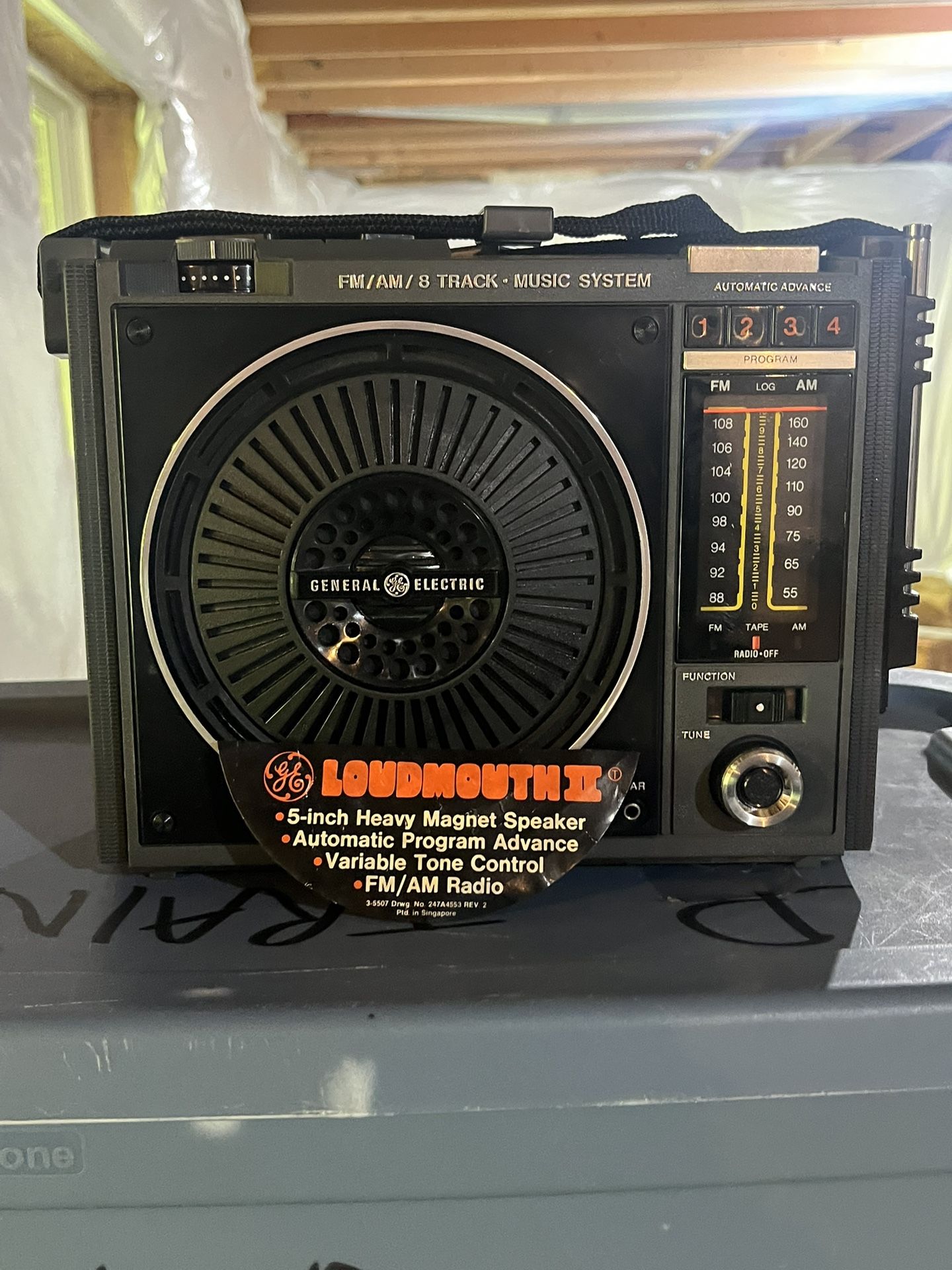 Vintage Fm-Am 8 Track Radio