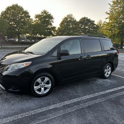 2013 Toyota Sienna